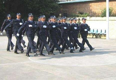 對(duì)于保安這個(gè)行業(yè)的人員，大家有什么了解呢？