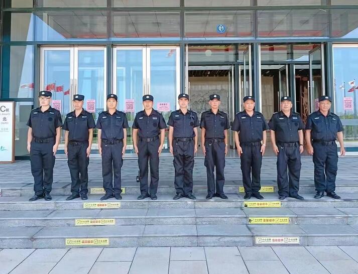 荊門(mén)會(huì)展保安服務(wù)團(tuán)隊(duì)